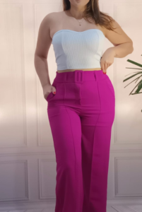 Calça Pantalona com Cinto